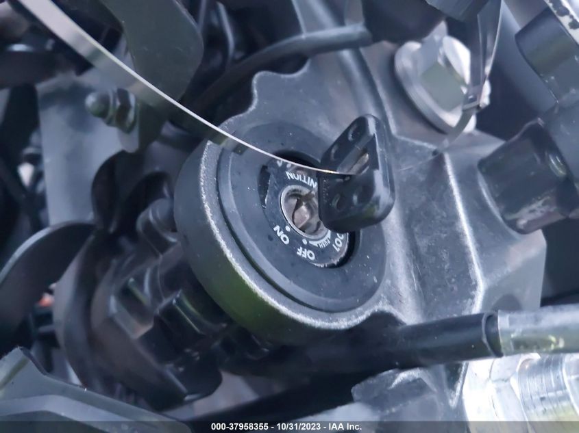 2018 YAMAHA MT09 JYARN53E9JA003824
