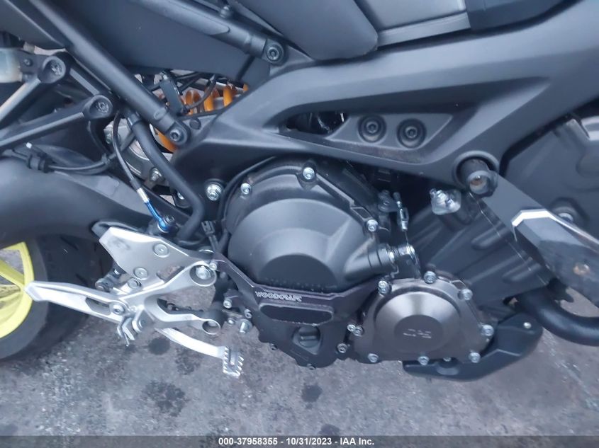 2018 YAMAHA MT09 JYARN53E9JA003824