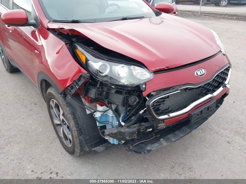 VIN KNDPMCAC8L7792066 2020 KIA SPORTAGE LX