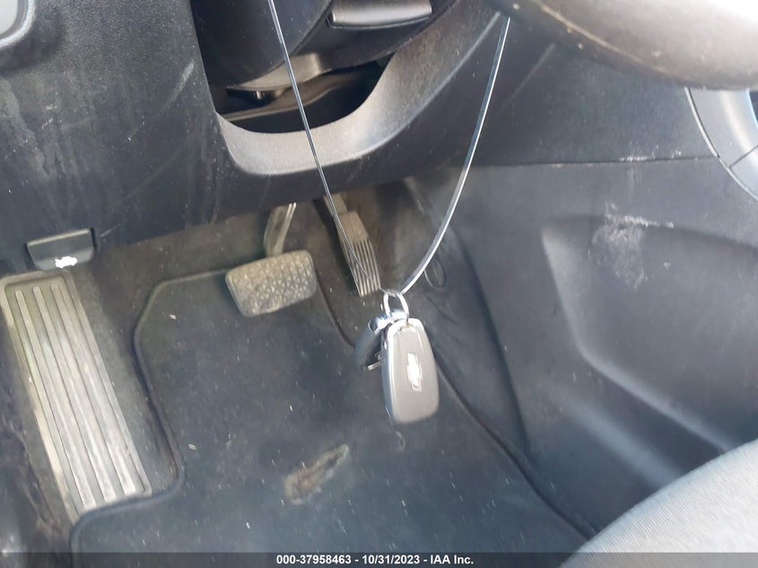 VIN 3GNAXJEV2JS648712 2018 CHEVROLET EQUINOX LT
