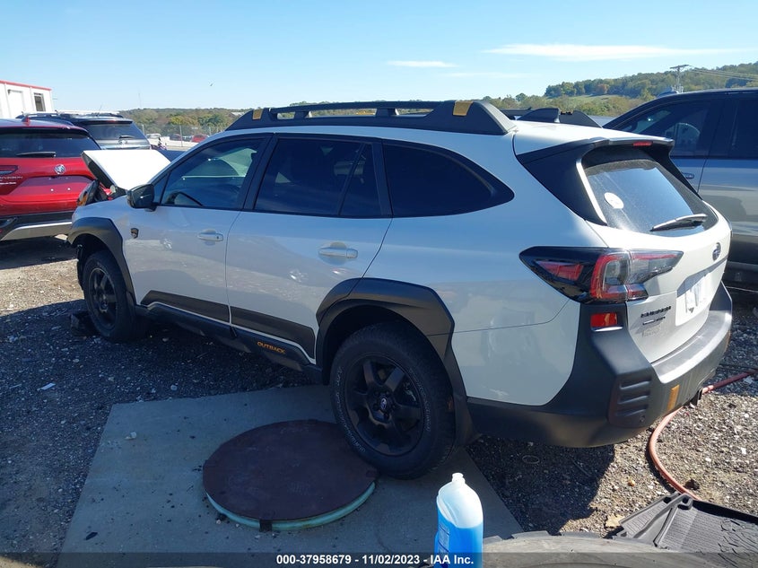 VIN 4S4BTGUD8N3112696 2022 SUBARU OUTBACK WILDERNESS
