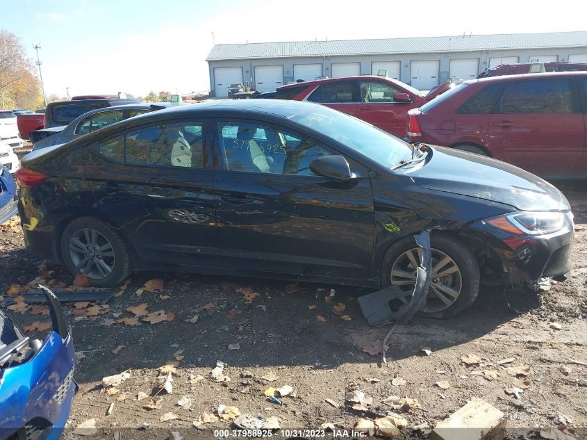 2017 HYUNDAI ELANTRA SE/VALUE/LIMITED - 5NPD84LF2HH195535