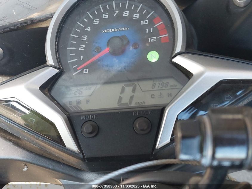 2012 HONDA CBR250 R - MLHMC4107C5203650