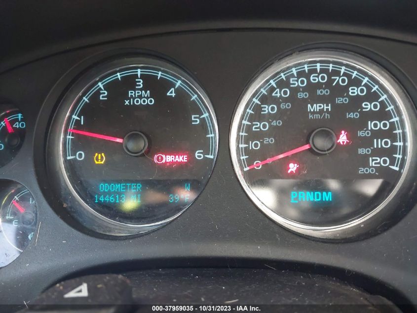 2014 CHEVROLET SUBURBAN 1500 LT 1GNSKJE79ER232590