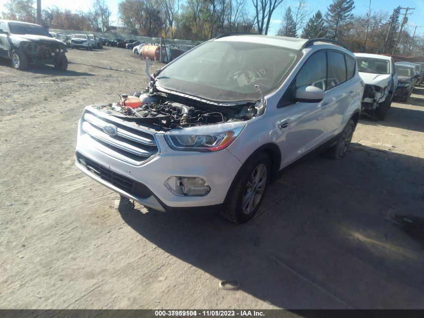 2017 FORD ESCAPE SE - 1FMCU0G97HUE33210