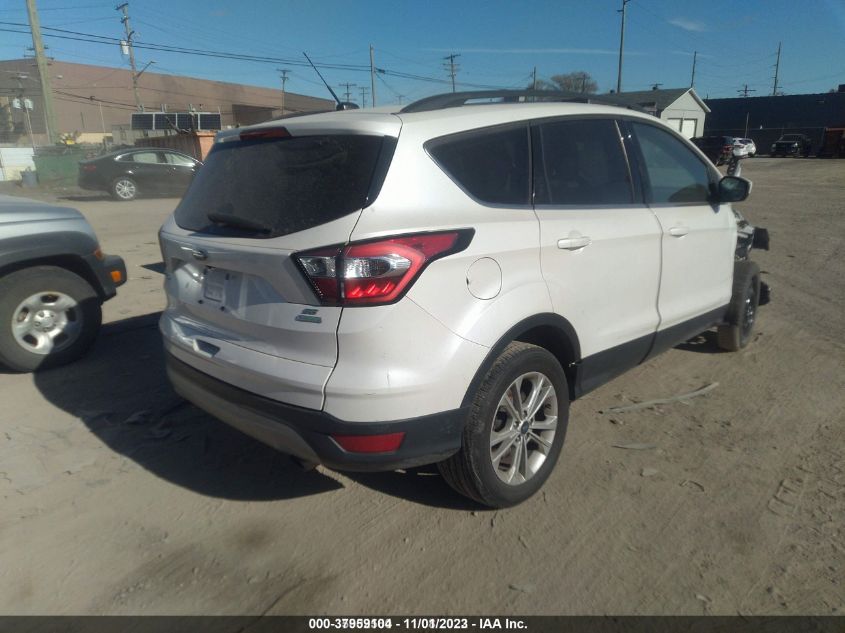 2017 FORD ESCAPE SE - 1FMCU0G97HUE33210