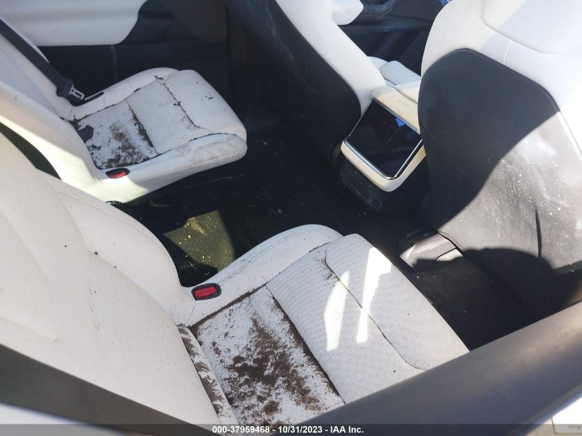 2022 TESLA MODEL X - 7SAXCBE55NF331481