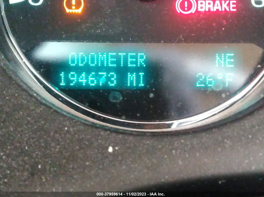 2013 CHEVROLET SUBURBAN 1500 LTZ 1GNSKKE77DR379138