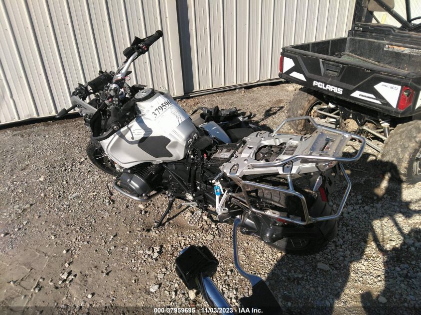 2016 BMW R1200 GS ADVENTURE WB10A1208GZ665084