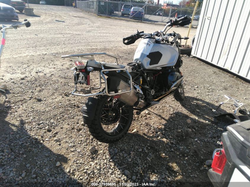 2016 BMW R1200 GS ADVENTURE WB10A1208GZ665084