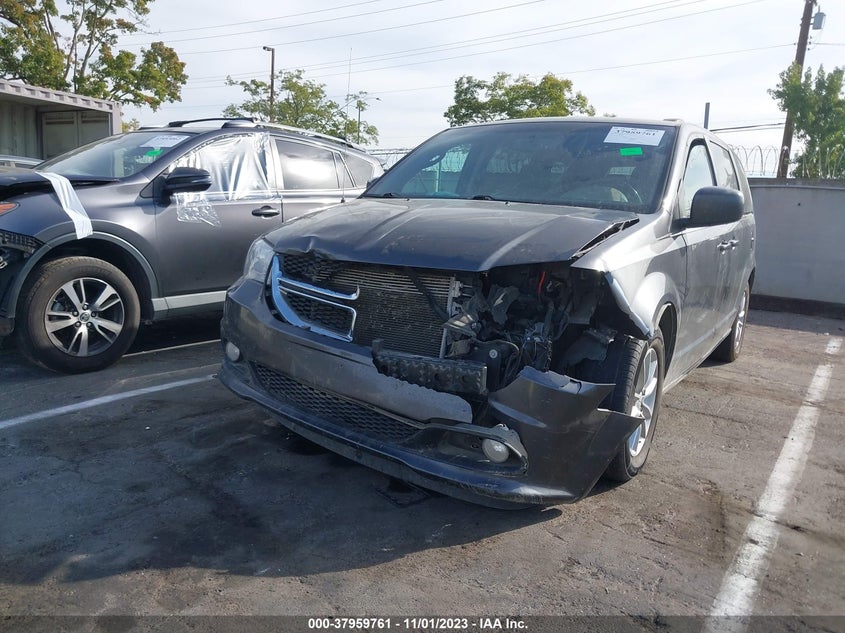 VIN 2C4RDGCG6JR192559 2018 DODGE GRAND CARAVAN SXT