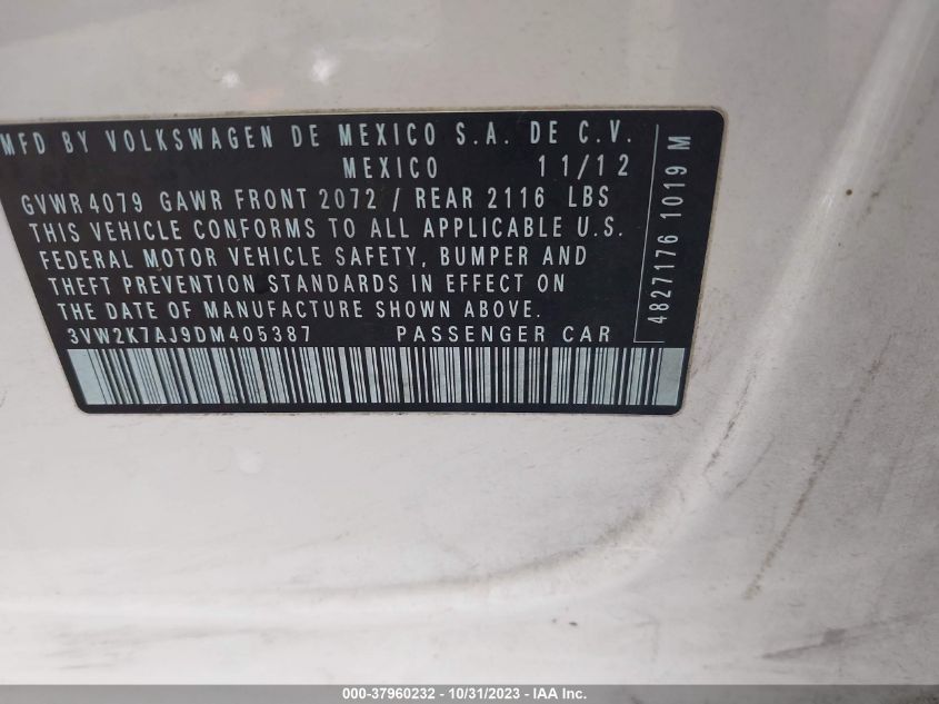 2013 VOLKSWAGEN JETTA 2.0L S - 3VW2K7AJ9DM405387