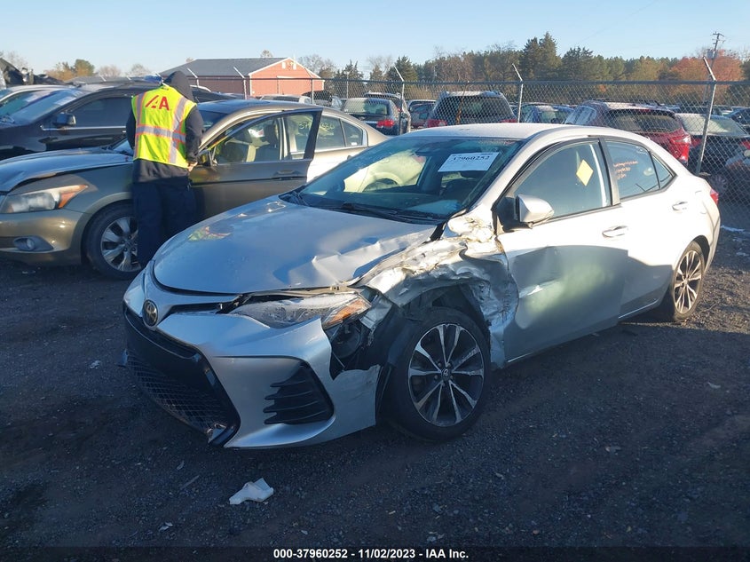 VIN 2T1BURHE8KC243243 2019 TOYOTA COROLLA SE