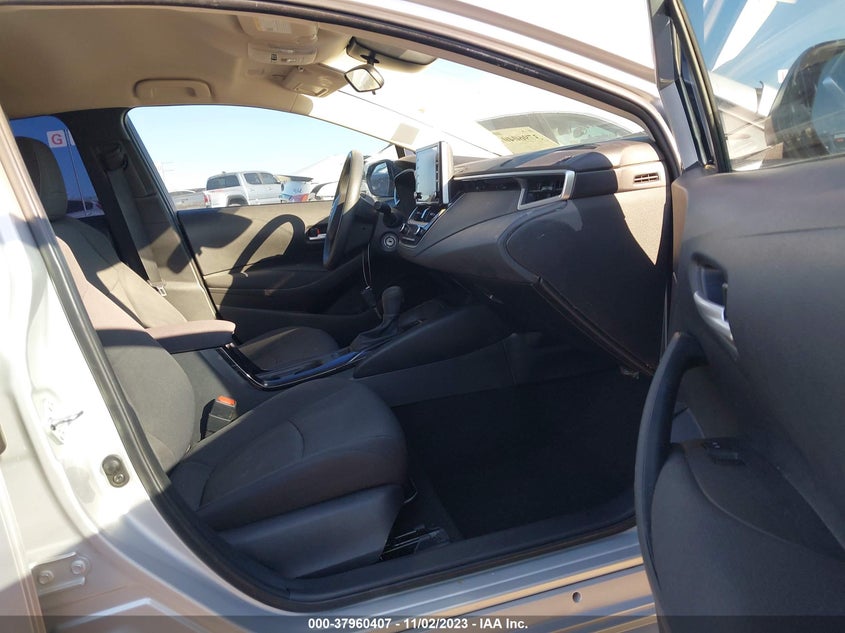 VIN 5YFEPRAE3LP095051 2020 TOYOTA COROLLA LE