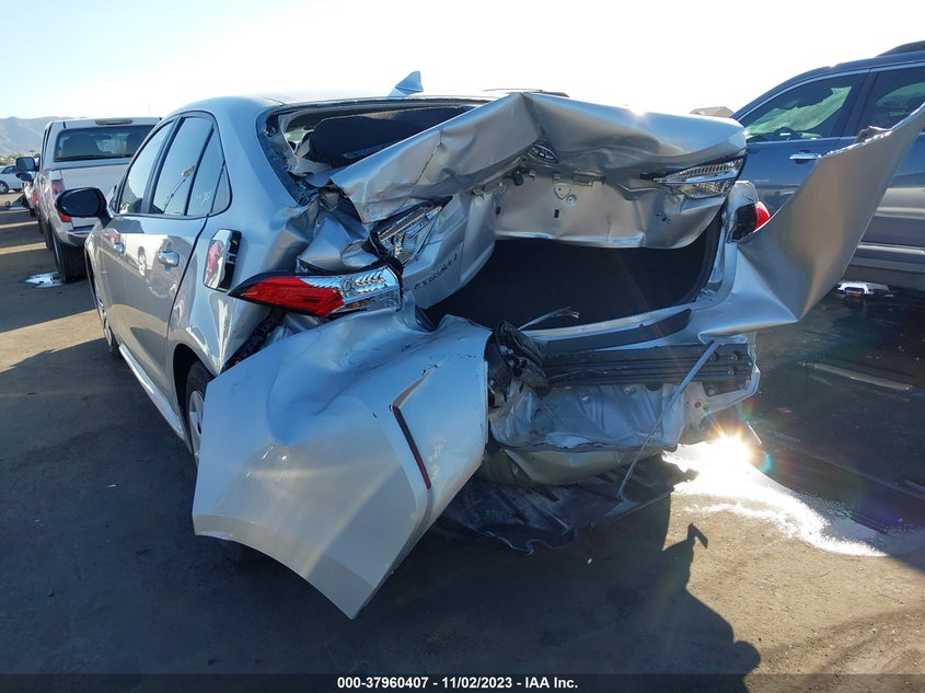 VIN 5YFEPRAE3LP095051 2020 TOYOTA COROLLA LE