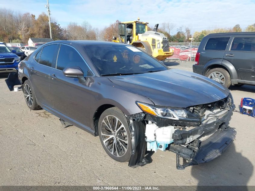 2018 TOYOTA CAMRY L/LE/XLE/SE/XSE - 4T1B11HK2JU07949