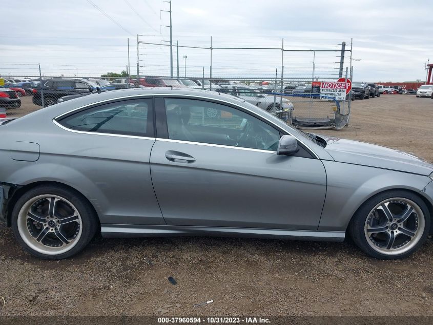2013 MERCEDES-BENZ C 350 SPORT 4MATIC WDDGJ8JB7DF943439