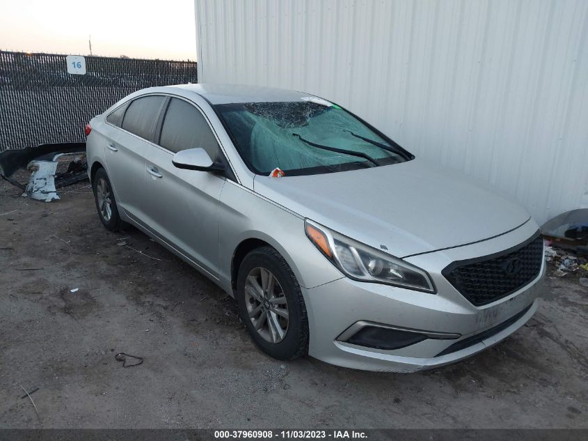 2016 HYUNDAI SONATA SE - 5NPE24AF0GH365897