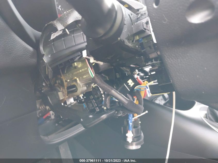 2014 KIA SOUL + - KNDJP3A54E7033805