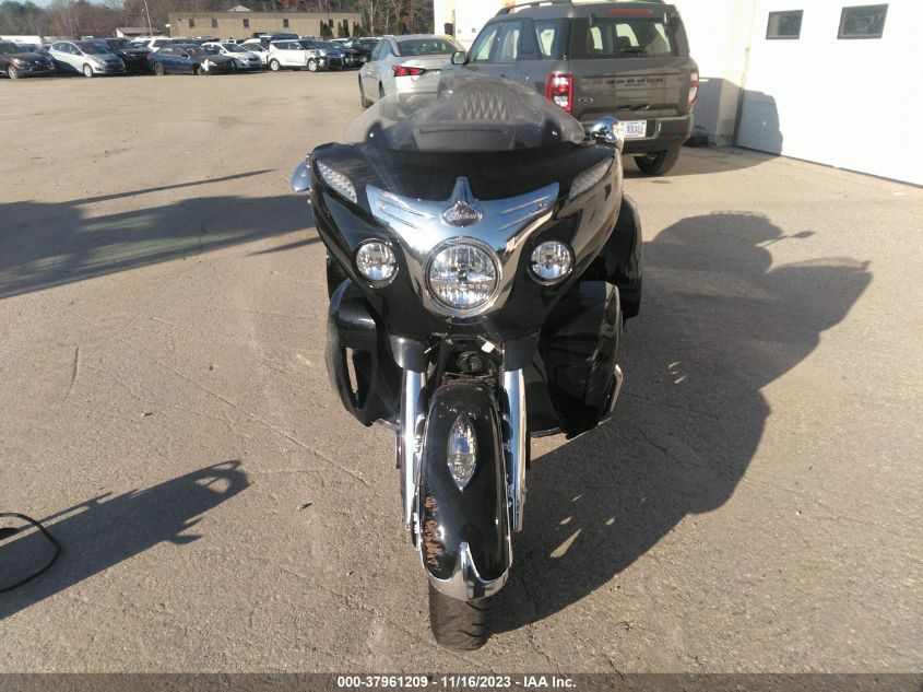 2019 INDIAN MOTORCYCLE CO. ROADMASTER 56KTRAAA5K3381436