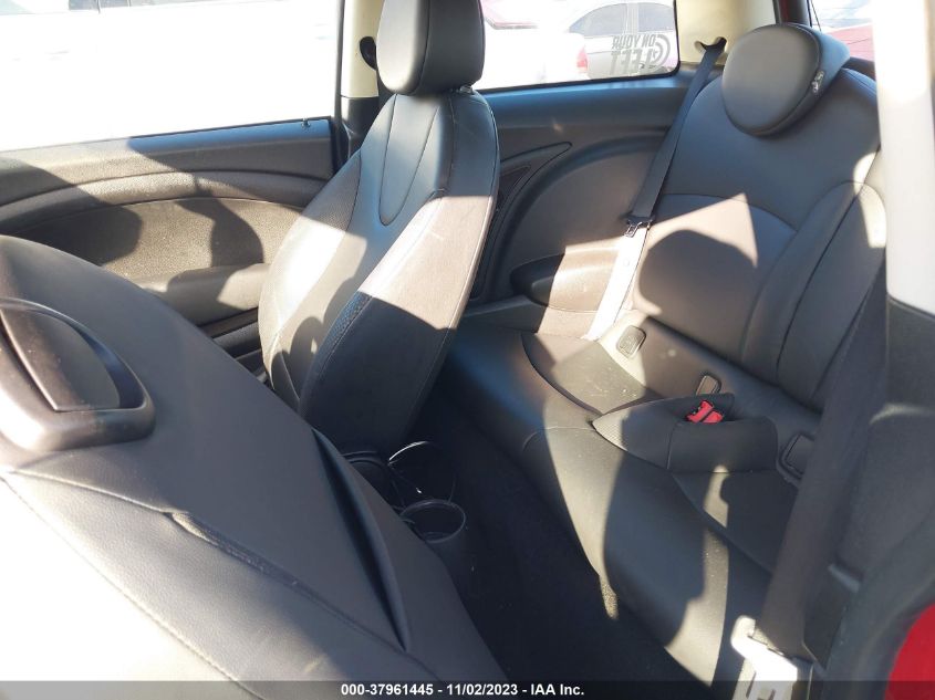 2013 MINI HARDTOP COOPER WMWSU3C57DT679109