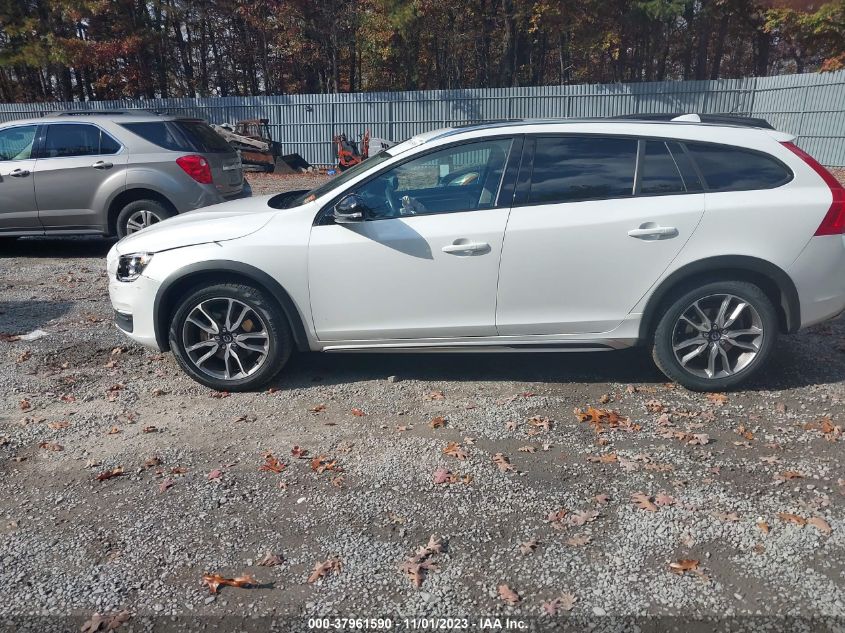 2016 VOLVO V60 CROSS COUNTRY T5 YV4612HK2G1006229