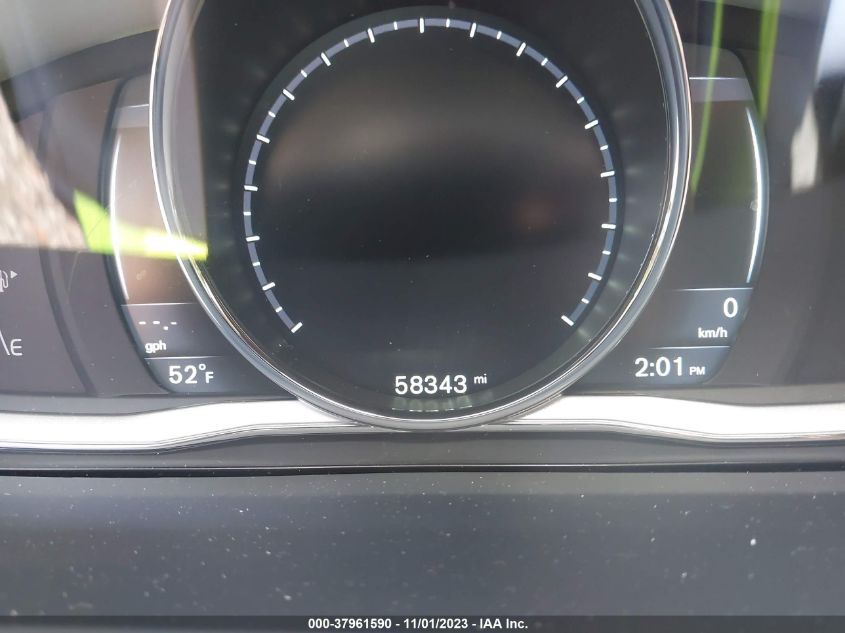 2016 VOLVO V60 CROSS COUNTRY T5 YV4612HK2G1006229