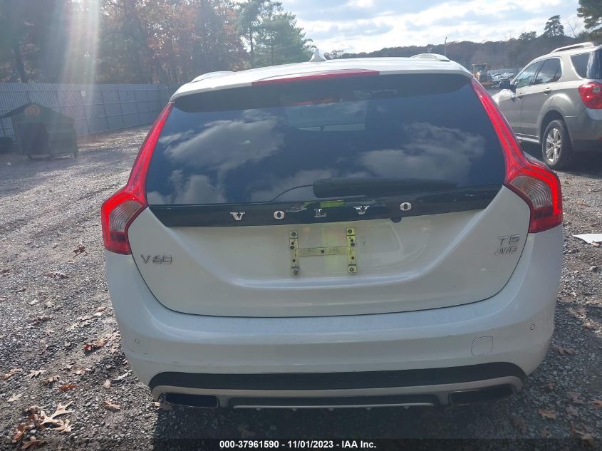 2016 VOLVO V60 CROSS COUNTRY T5 YV4612HK2G1006229