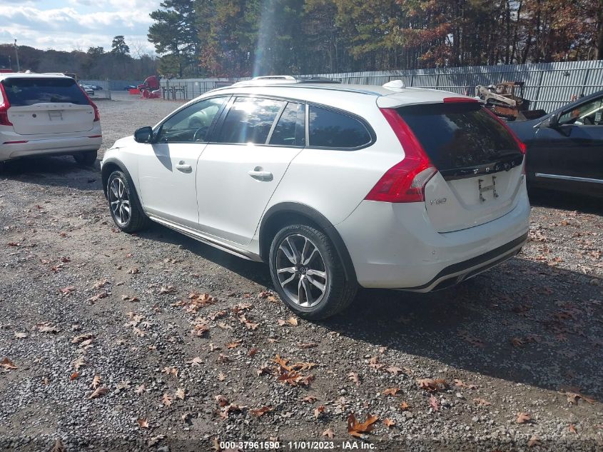 2016 VOLVO V60 CROSS COUNTRY T5 YV4612HK2G1006229