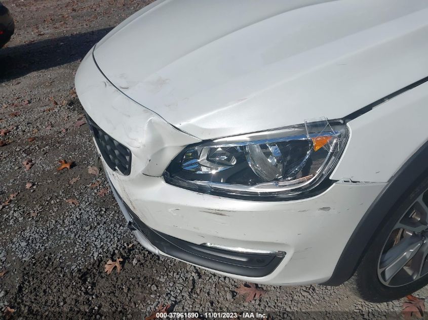 2016 VOLVO V60 CROSS COUNTRY T5 YV4612HK2G1006229