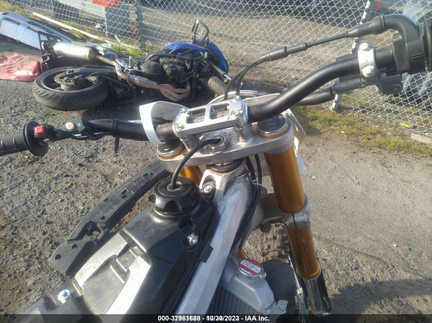 2020 SUZUKI RM-Z450 JS1DZ11C4L7100419