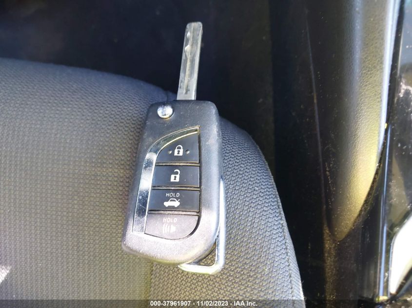 2020 TOYOTA COROLLA LE - JTDEPRAEXLJ092930