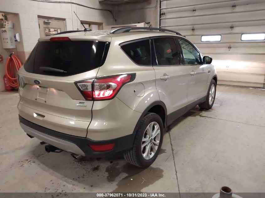 2017 FORD ESCAPE SE - 1FMCU0GDXHUB57450