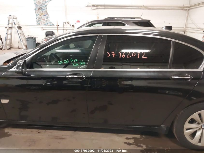 2015 BMW 740LI XDRIVE WBAYF4C59FG291708