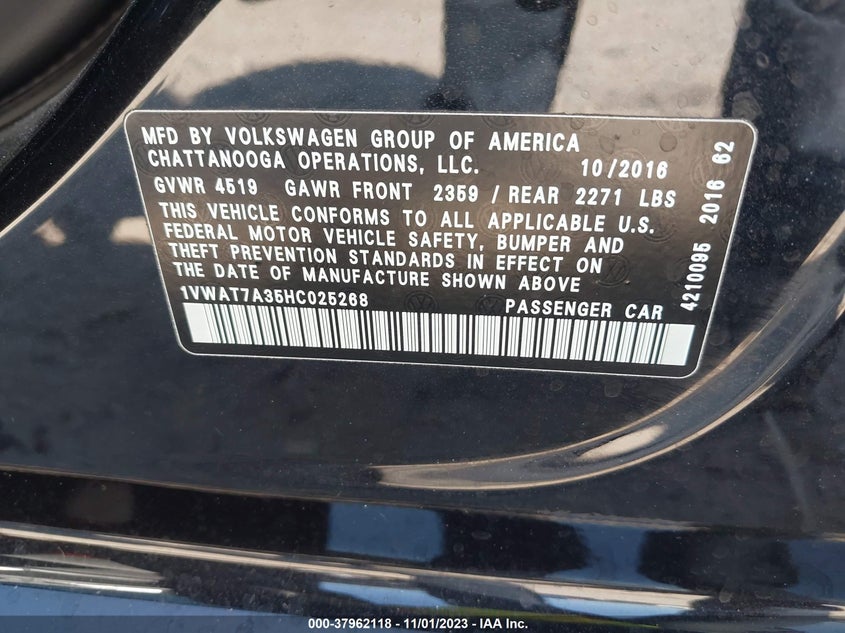VIN 1VWAT7A35HC025268 2017 VOLKSWAGEN PASSAT 1.8T S