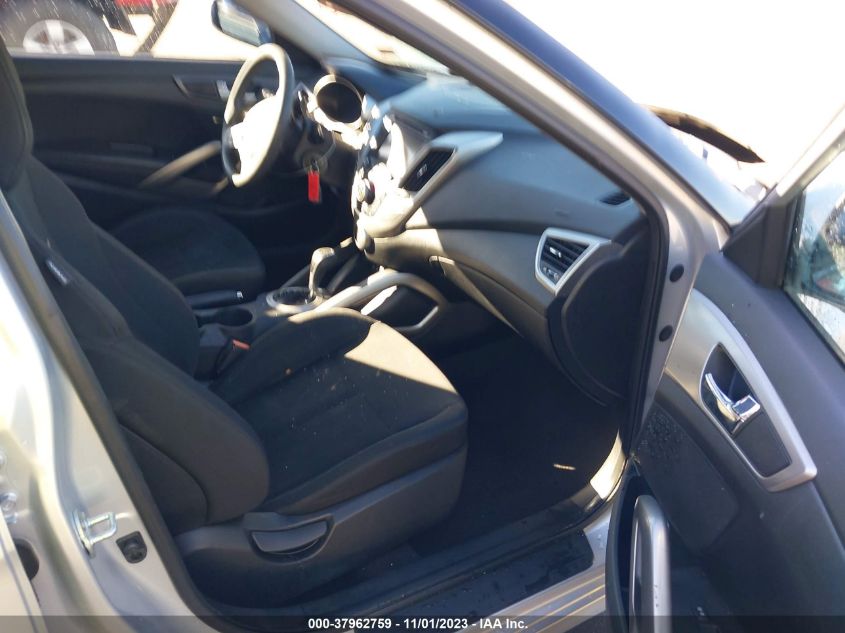 2016 HYUNDAI VELOSTER - KMHTC6AD3GU262554