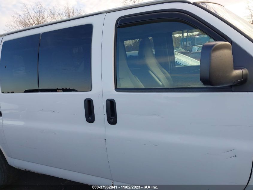 2014 CHEVROLET EXPRESS PASSENGER LT 1GAZGYFG9E1186654