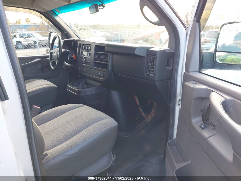 2014 CHEVROLET EXPRESS PASSENGER LT 1GAZGYFG9E1186654