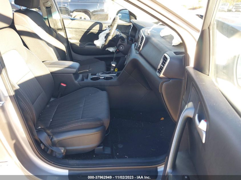 2019 KIA SPORTAGE LX - KNDPMCAC0K7566375