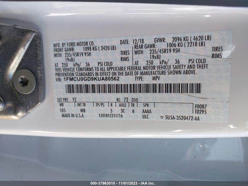 VIN 1FMCU0GD9KUA80562 2019 FORD ESCAPE SE
