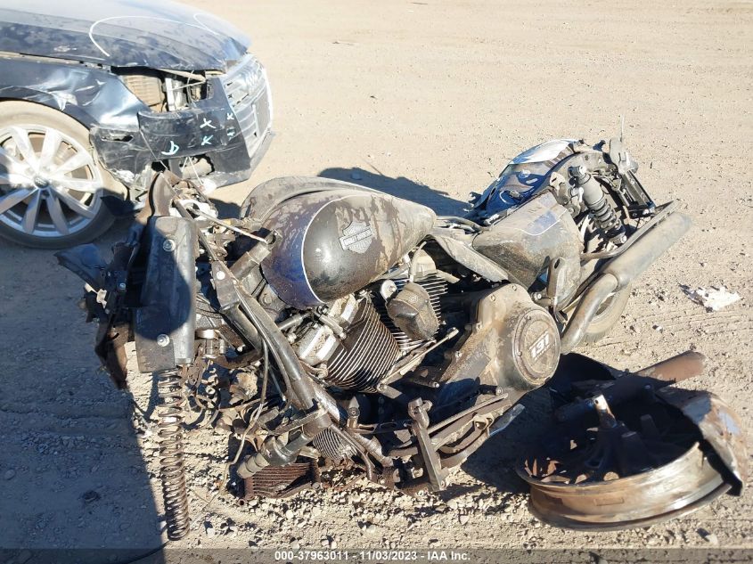 2022 HARLEY-DAVIDSON FLTRXS - 1HD1KTP19NB607054