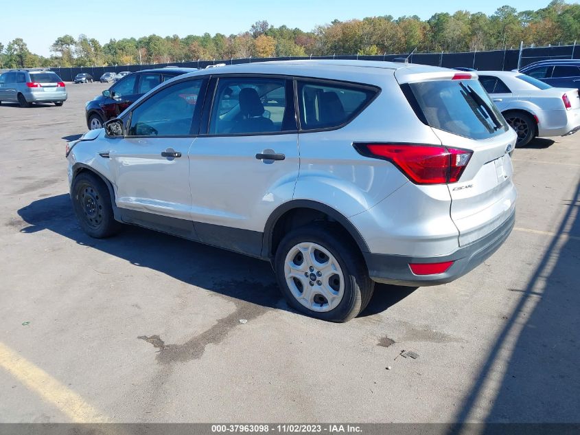 2019 FORD ESCAPE S - 1FMCU0F71KUA88313