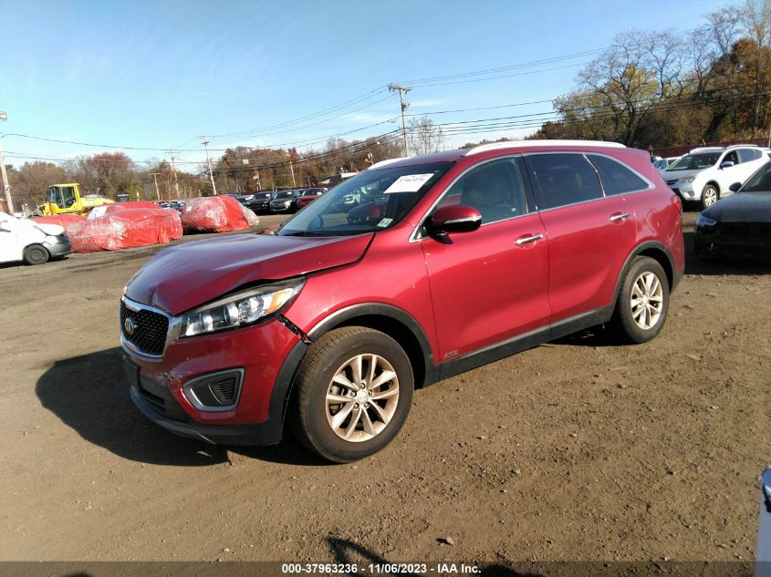 2016 KIA SORENTO LX - 5XYPGDA30GG011157