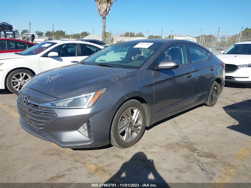 VIN 5NPD84LFXKH424213 2019 HYUNDAI ELANTRA SEL