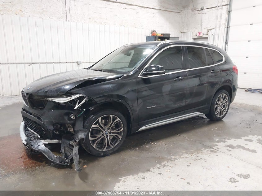 VIN WBXHT3C33H5F81905 2017 BMW X1 XDRIVE28I