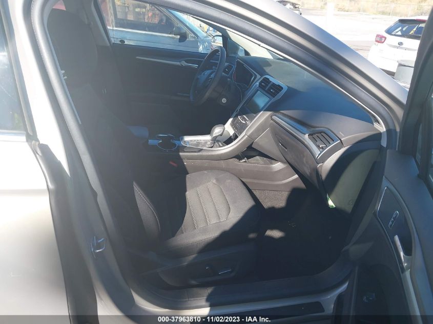 2015 FORD FUSION SE - 3FA6P0HD2FR115324