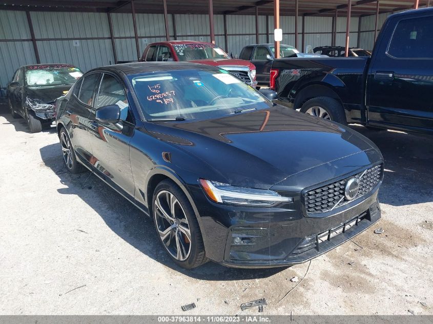 7JRL12TM3RG287165 VOLVO S60 B5 ULTIMATE DARK THEME 2024
