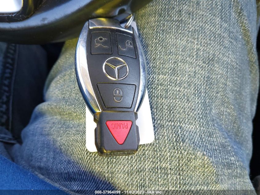 2015 MERCEDES-BENZ GLK 350 WDCGG5HBXFG423501