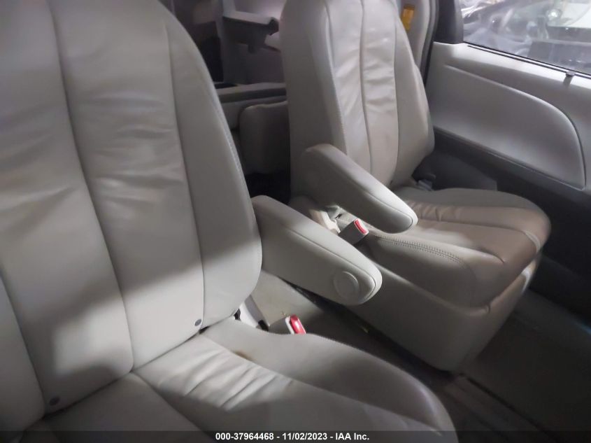 2014 TOYOTA SIENNA XLE/LIMITED - 5TDDK3DC6ES077980
