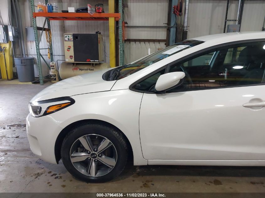 2018 KIA FORTE LX - 3KPFL4A73JE225882